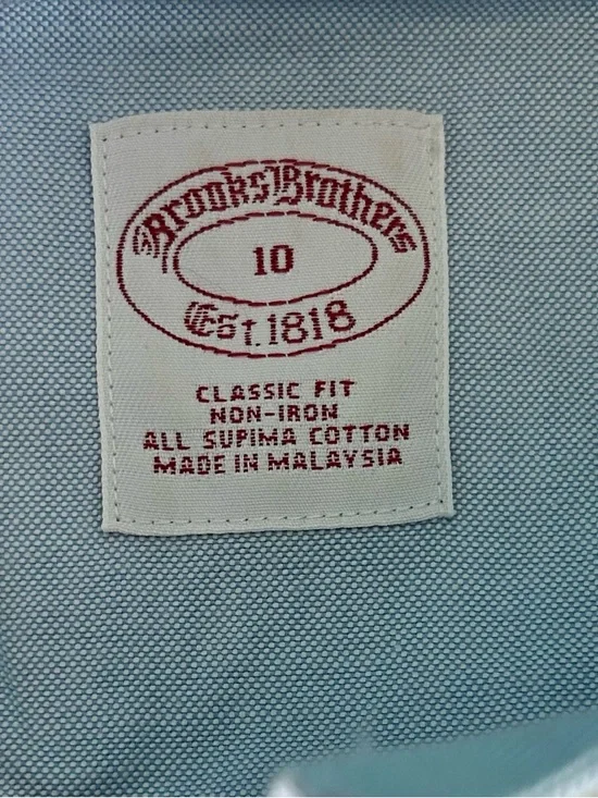 Brooks Brothers Button Down Shirt Women’s 10 Classic Fit Light Blue Non Iron - Picture 2 of 7